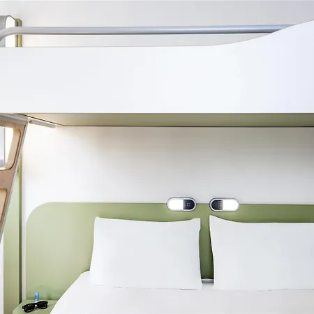 Ibis Budget Hotel 2*