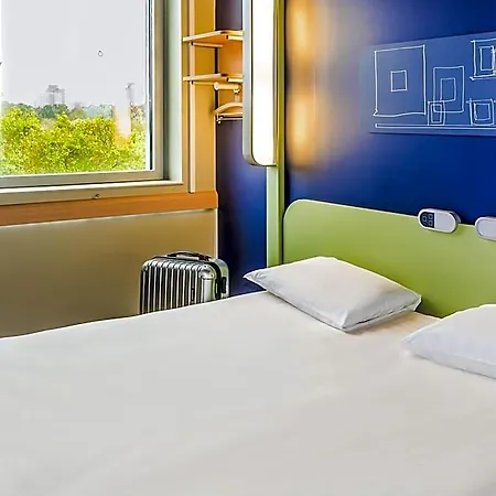 Hotel Ibis Budget 2*