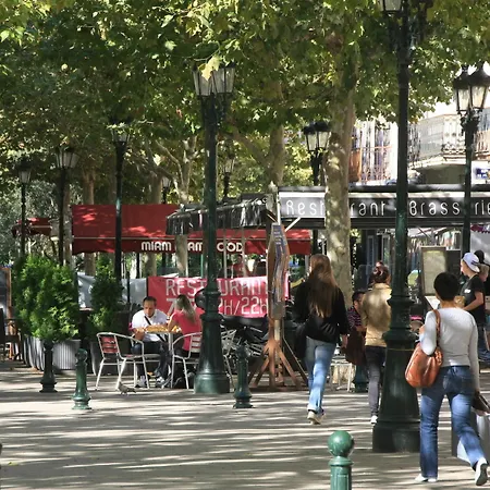 Ibis Budget Hotel 2*