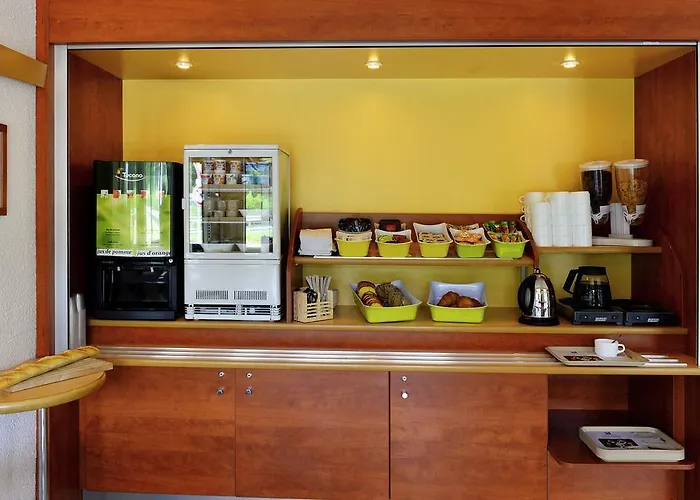 Ibis Budget Hotel 2*